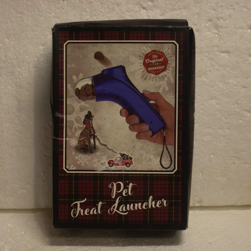 The Original Workshop Pet/Dog Treat Launcher Pet Reward Toy New Never Used